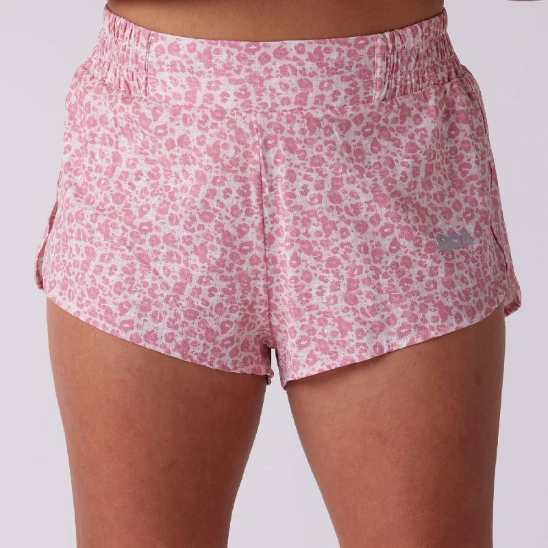 Women's Sprint 1.5" Lined Half Split Short - Leopard