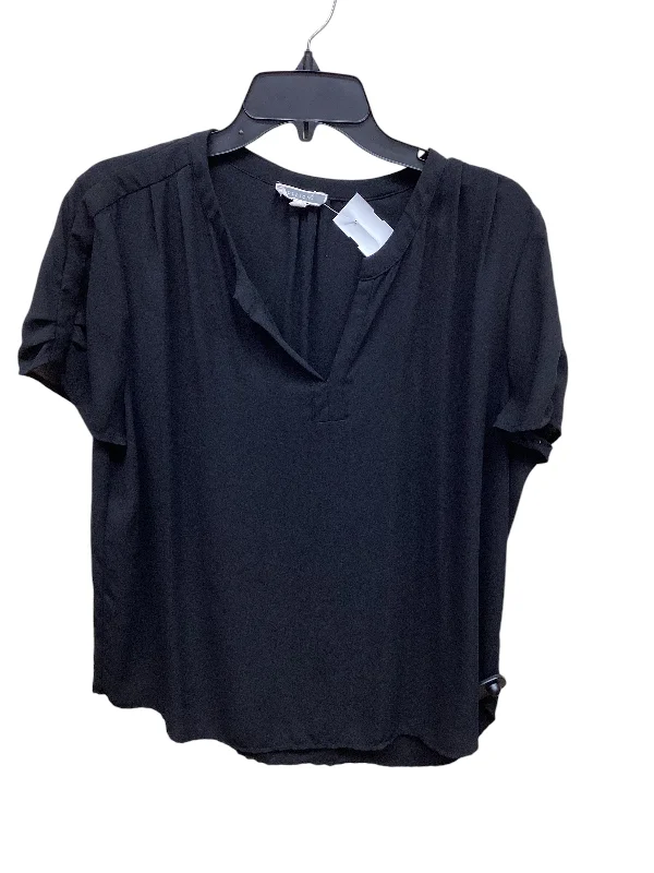 Top Short Sleeve By Pleione In Black, Size: L