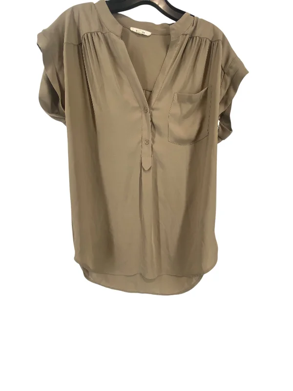 Top Short Sleeve By Pleione In Brown, Size: S