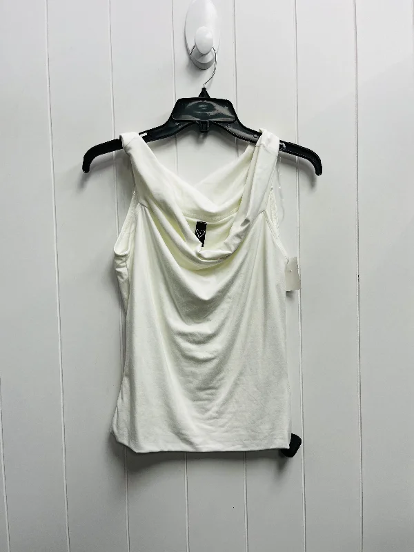 Top Sleeveless By Windsor In White, Size: Xl