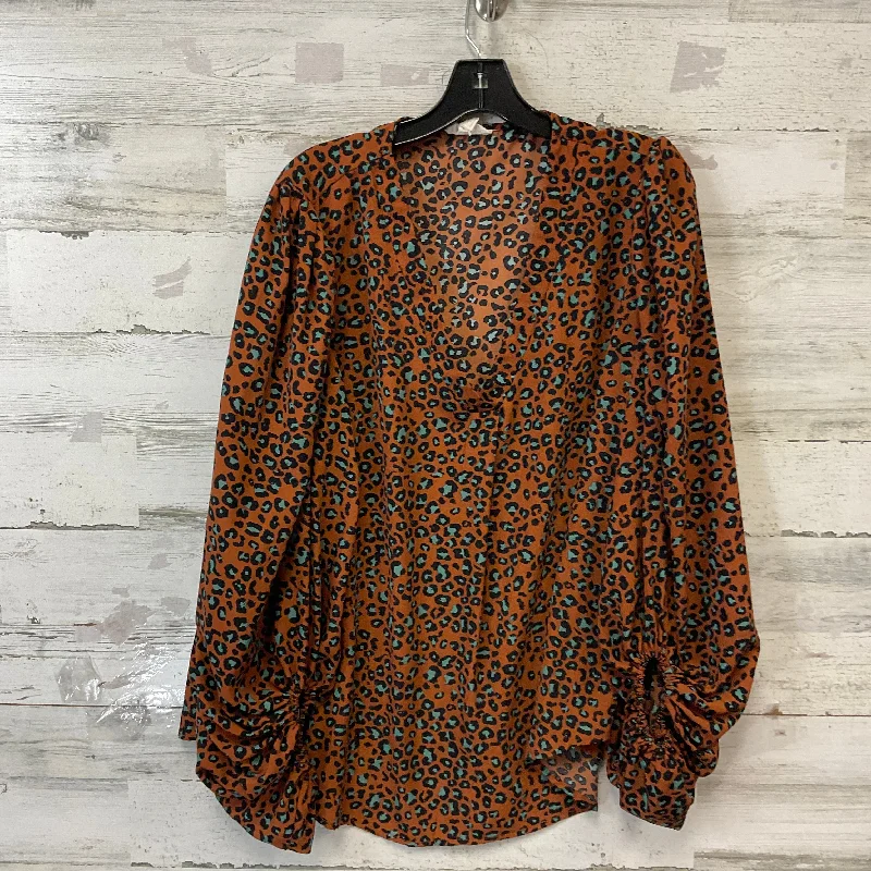 Top Long Sleeve By SANDY & SID In Brown, Size: Xl