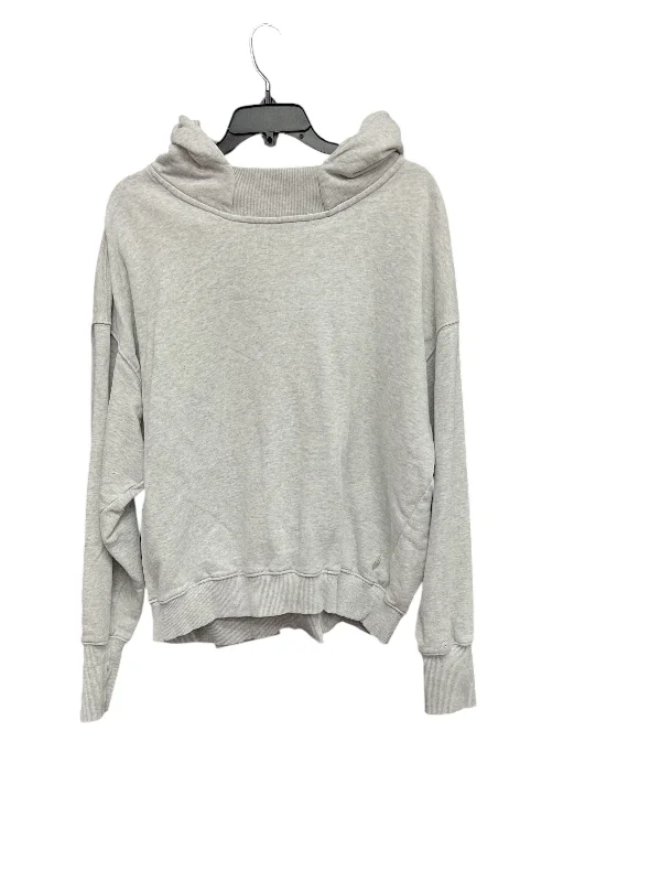 Sweatshirt Hoodie By Free People In Grey, Size: M