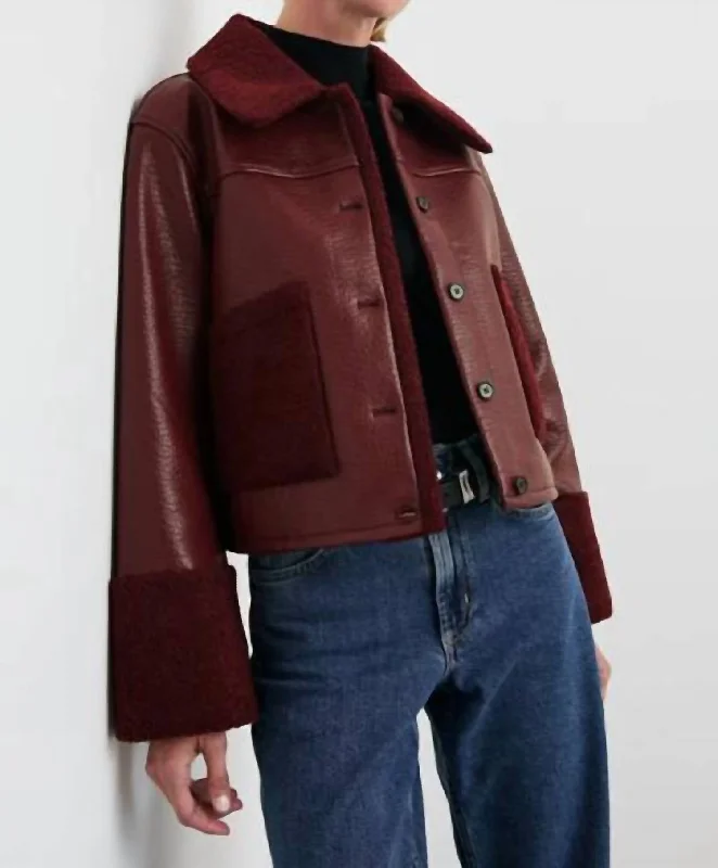 Dria Jacket In Maroon